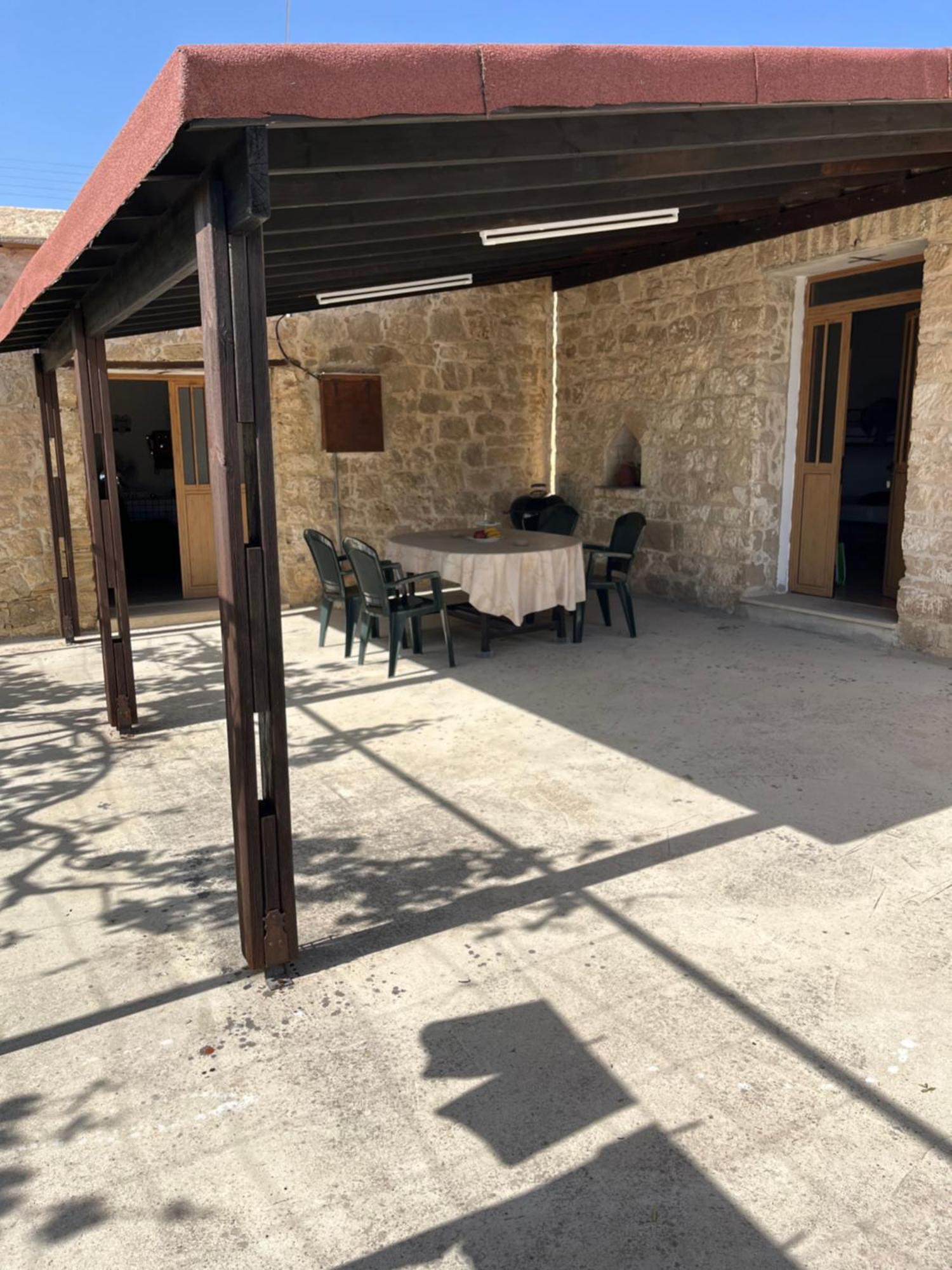 Friendly Villagehouse Paphos Exterior photo